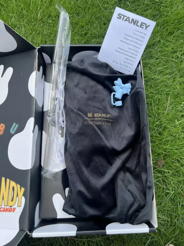 Candy Black tumbler set with pouch straw and bow topper