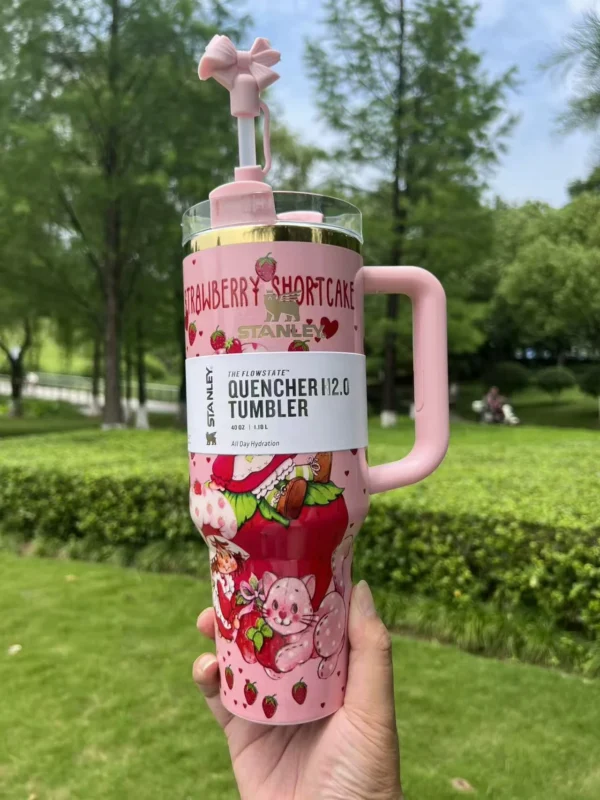 40oz insulated tumbler with handle in strawberry pink Strawberry pink 40oz insulated tumbler with handle