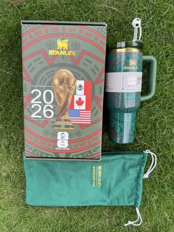 world-cup-2026-mexico-stanley-cup-product-image-1 Mexico 2026 soccer 40oz tumbler gift set