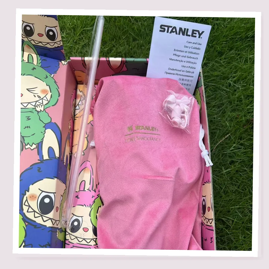 The Monsters-Inspired Pink 40oz Tumbler Gift Set buyer detail photo