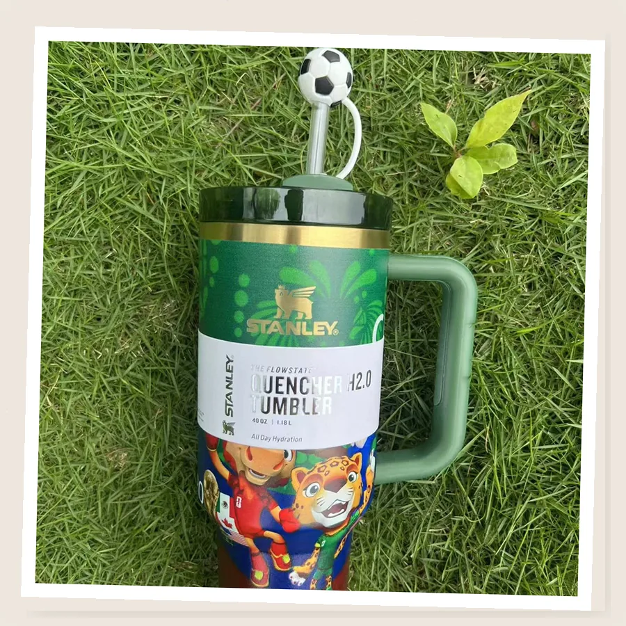 World Cup 2026 Soccer 40oz Tumbler Gift Set buyer unboxing photo