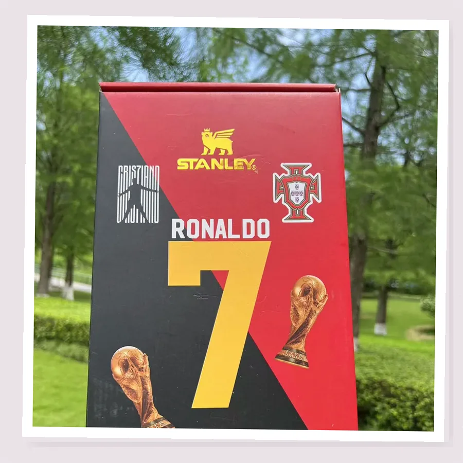 Ronaldo Portugal Fan-Inspired 40oz Soccer Tumbler Gift Set buyer detail photo
